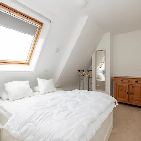 Quiet Getaway W Terrace, Cleaning Included * Nieuwpoort