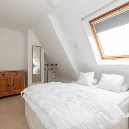 Quiet Getaway W Terrace, Cleaning Included Apartment *