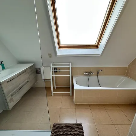 Quiet Getaway W Terrace, Cleaning Included