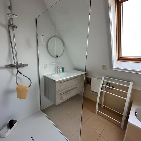 Quiet Getaway W Terrace, Cleaning Included