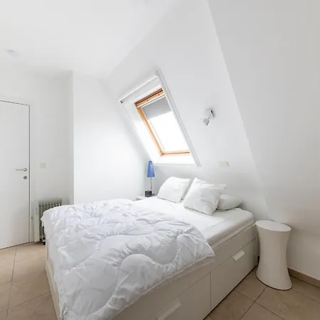 Quiet Getaway W Terrace, Cleaning Included Apartment *